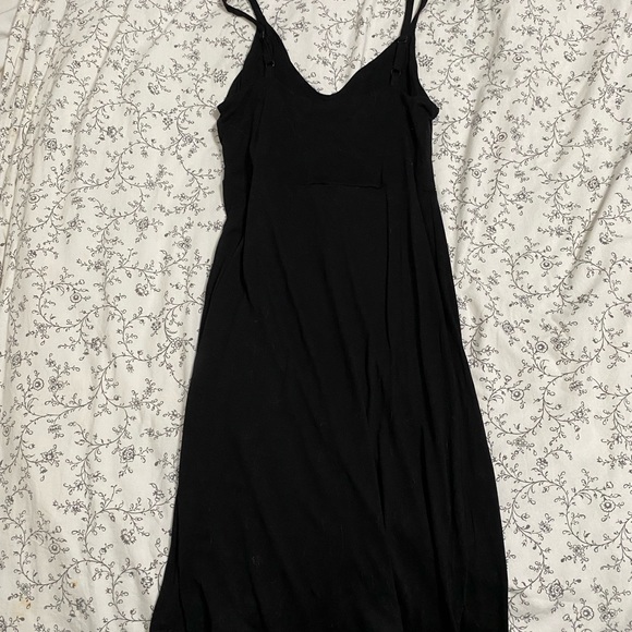 Black tank top date dress from h&m - Picture 2 of 3